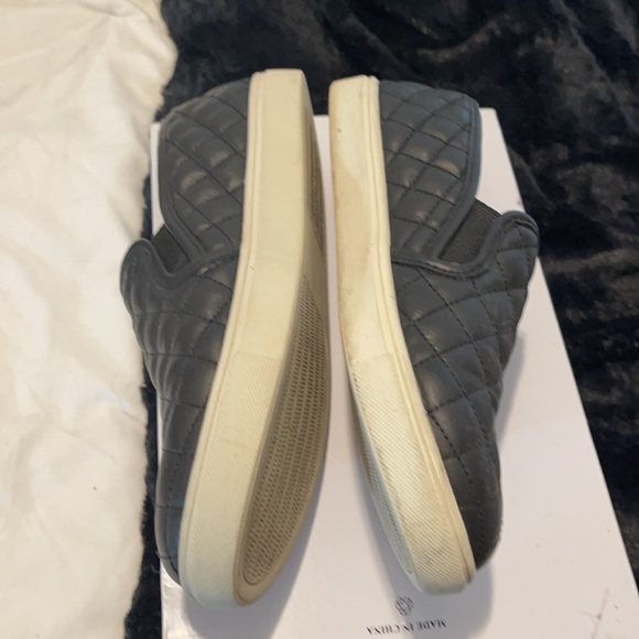 Steve Madden 8.5  black leather slip on - Picture 3 of 5